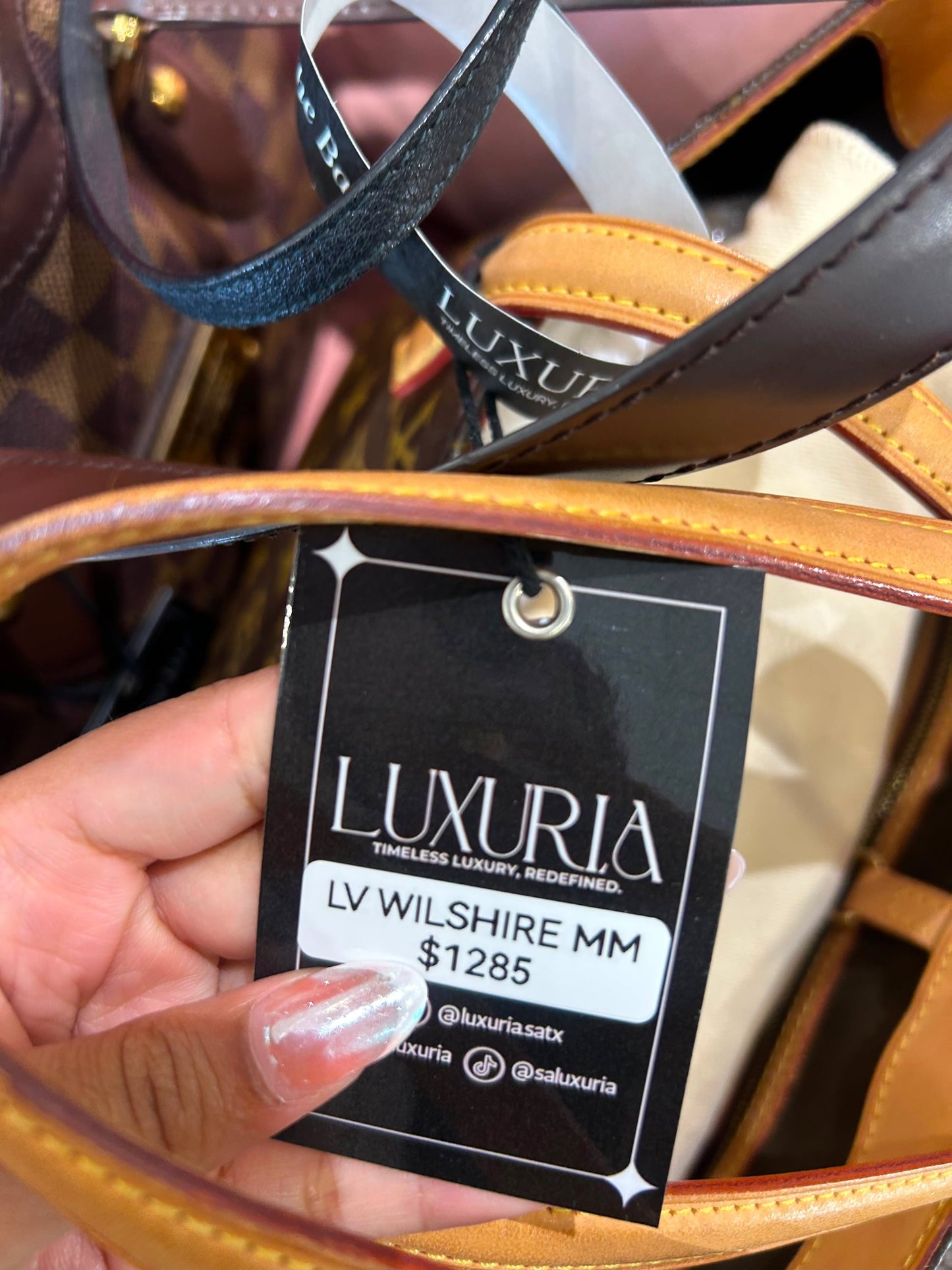 Louis Vuitton Wilshire MM – Monogram Canvas