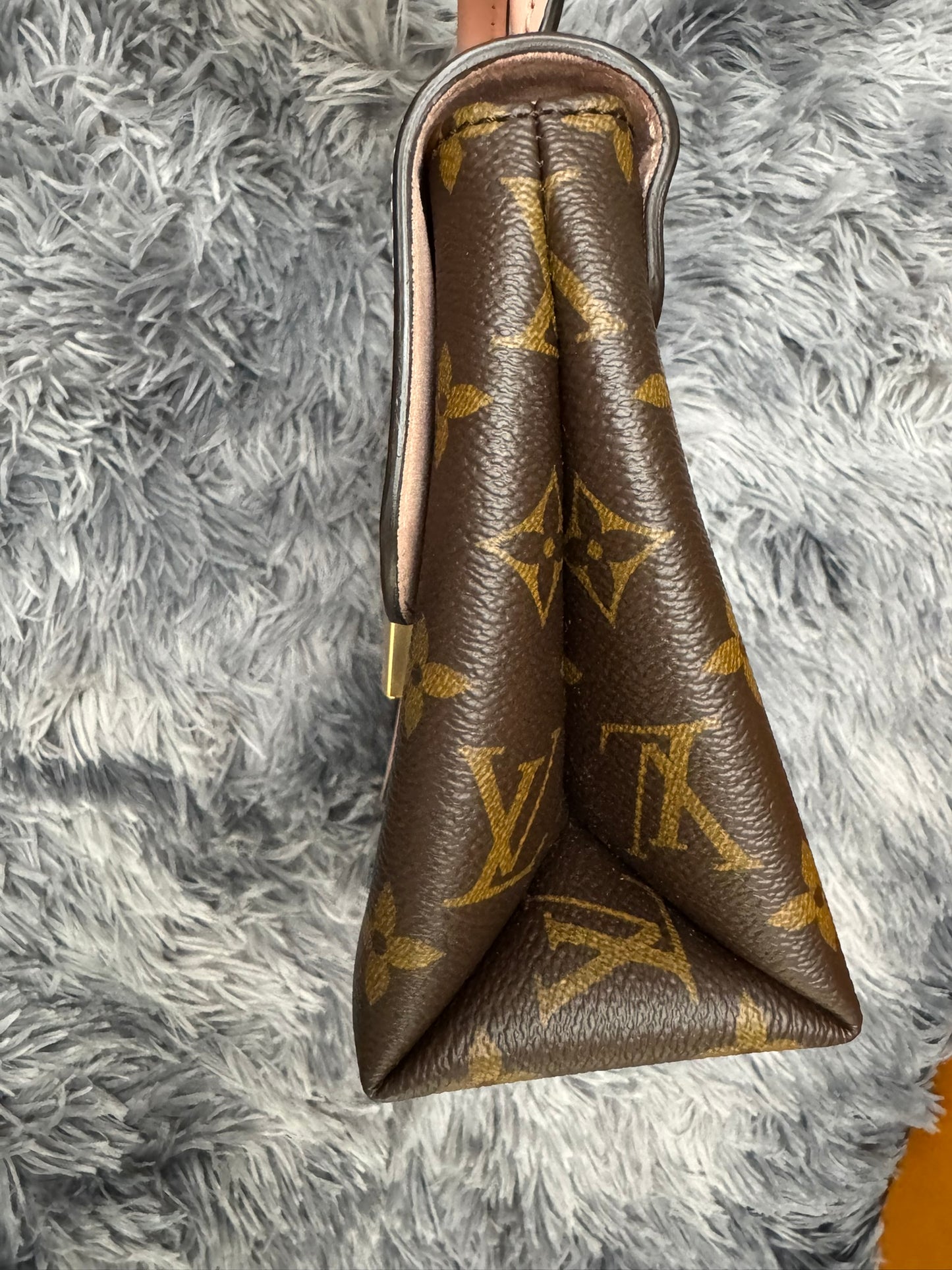 Louis Vuitton Locky BB in Monogram Canvas and Rose Poudre Leather