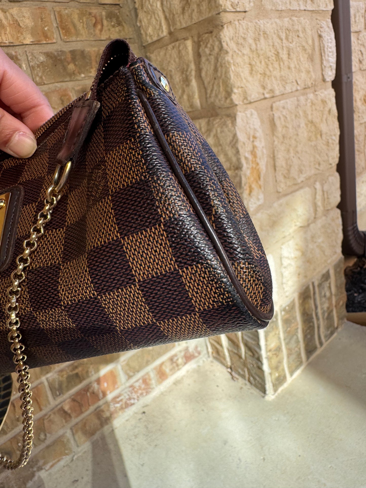 Louis Vuitton Eva Clutch