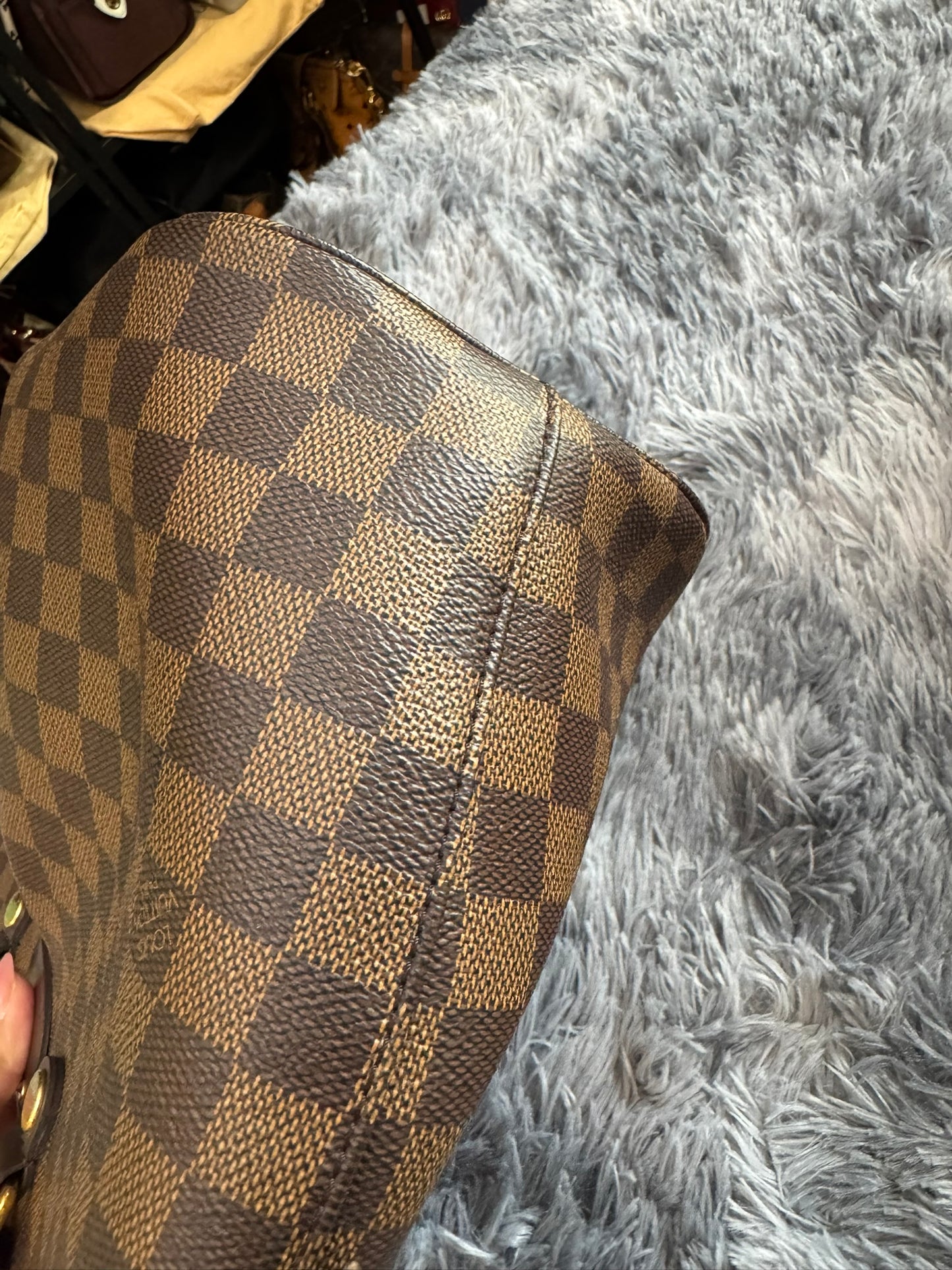 Louis Vuitton Sienna MM in Damier Ebene