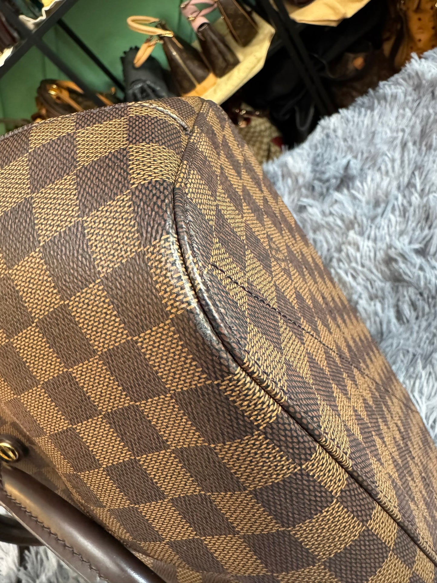Louis Vuitton Sienna MM in Damier Ebene