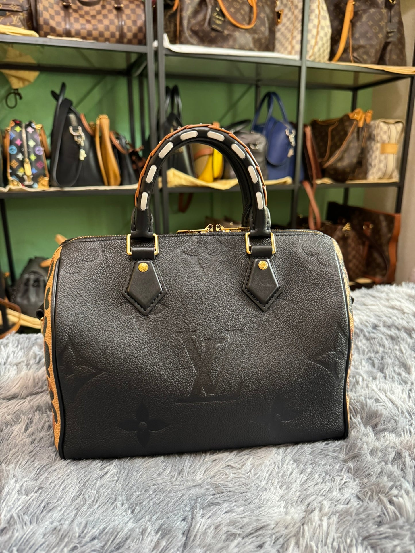 Louis Vuitton Speedy Bandoulière 25 in Wild at Heart (Limited Edition)