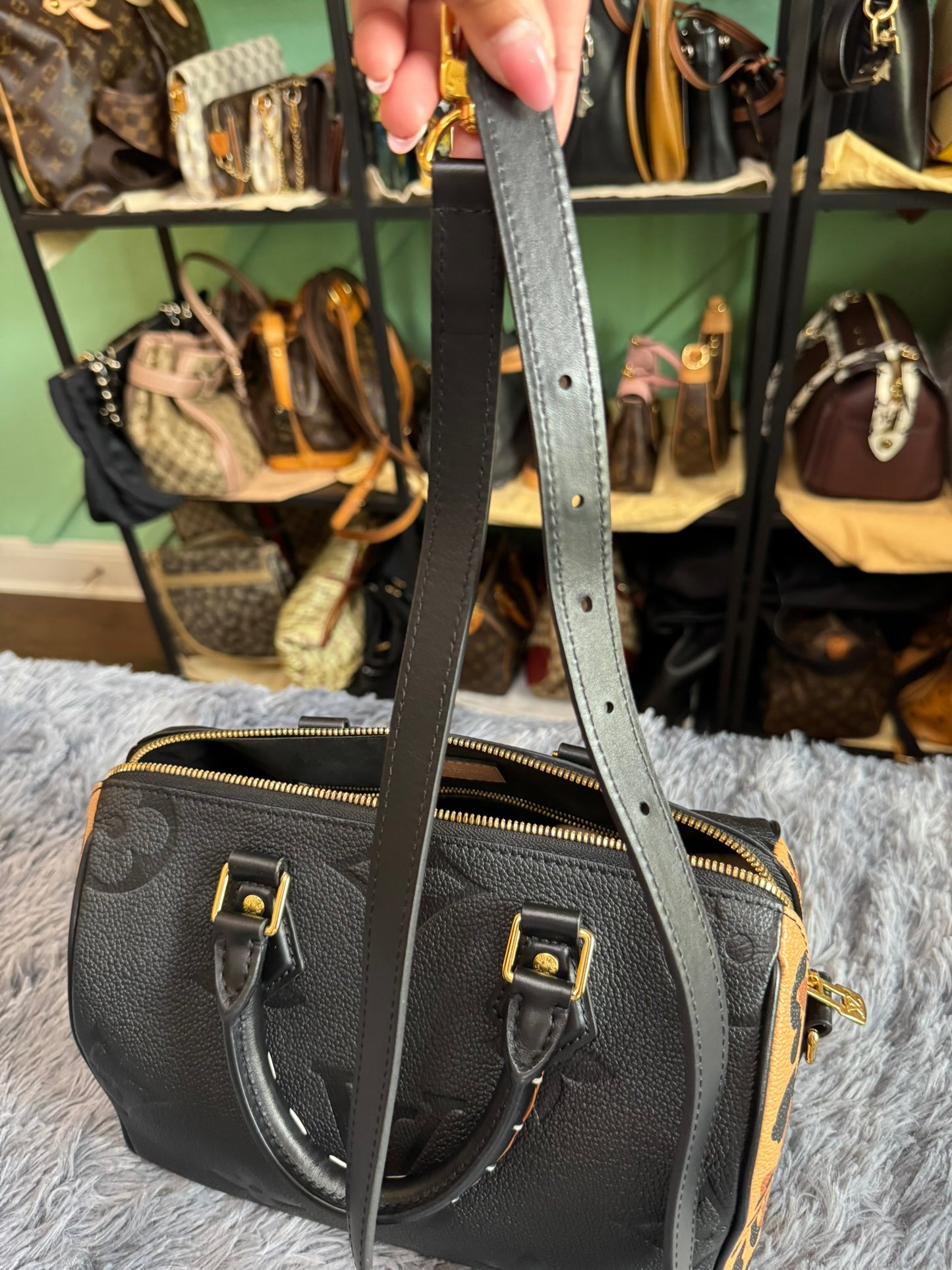 Louis Vuitton Speedy Bandoulière 25 in Wild at Heart (Limited Edition)