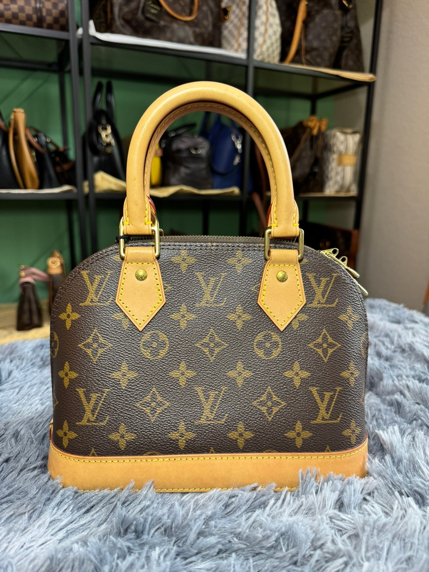 Louis Vuitton Alma BB