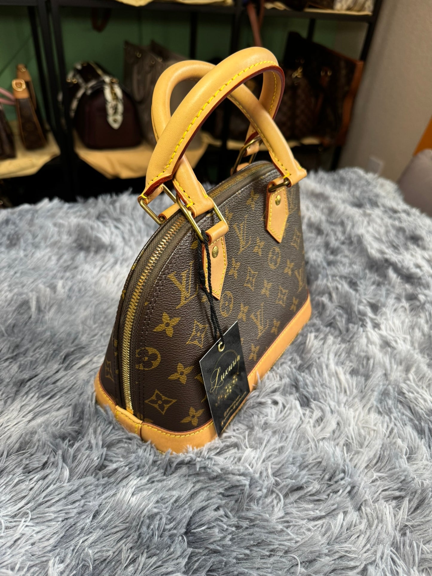 Louis Vuitton Alma BB