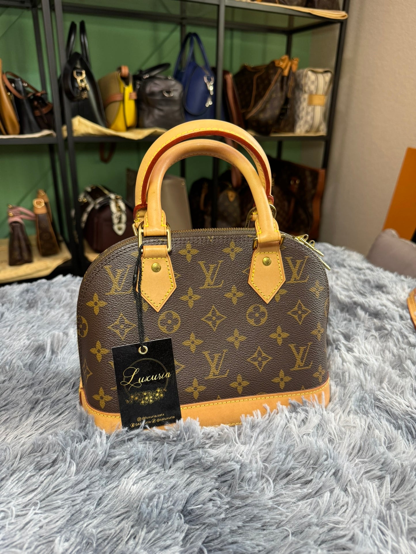 Louis Vuitton Alma BB