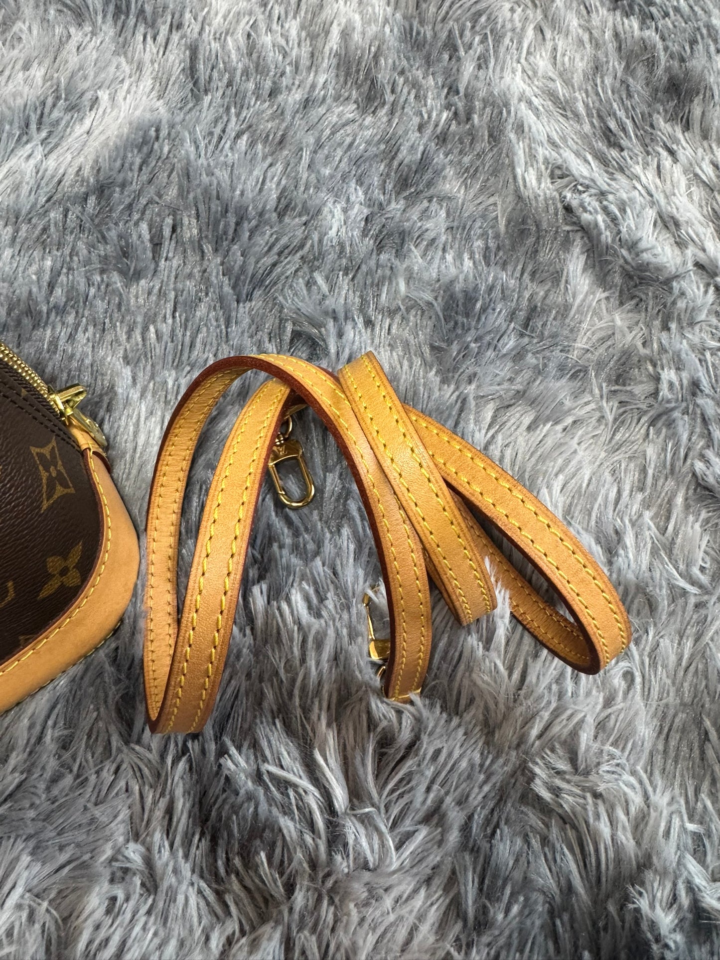 Louis Vuitton Alma BB