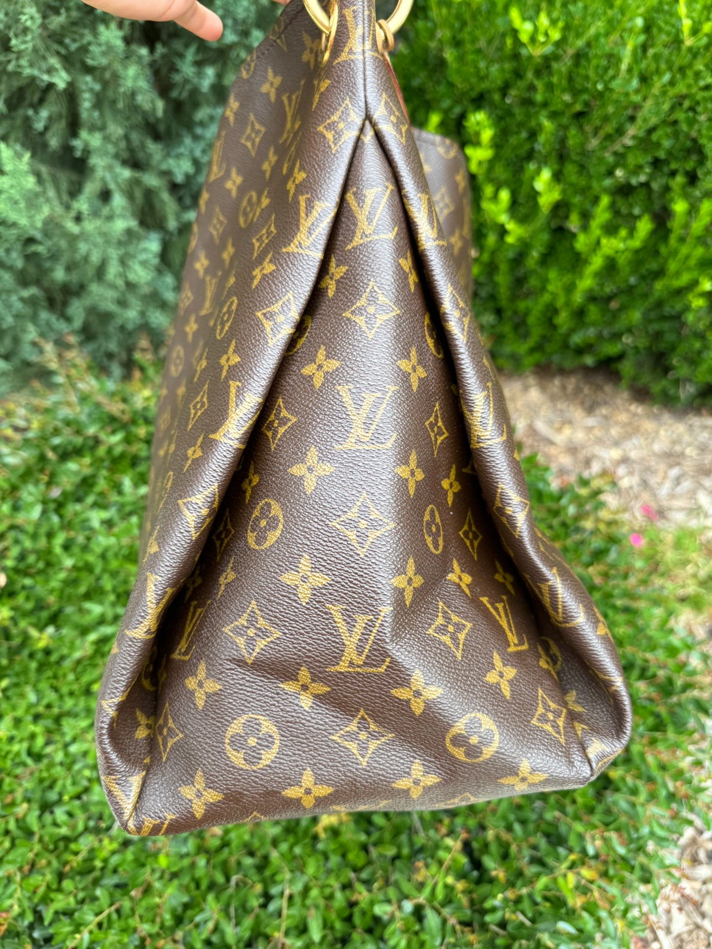 Louis Vuitton Artsy GM