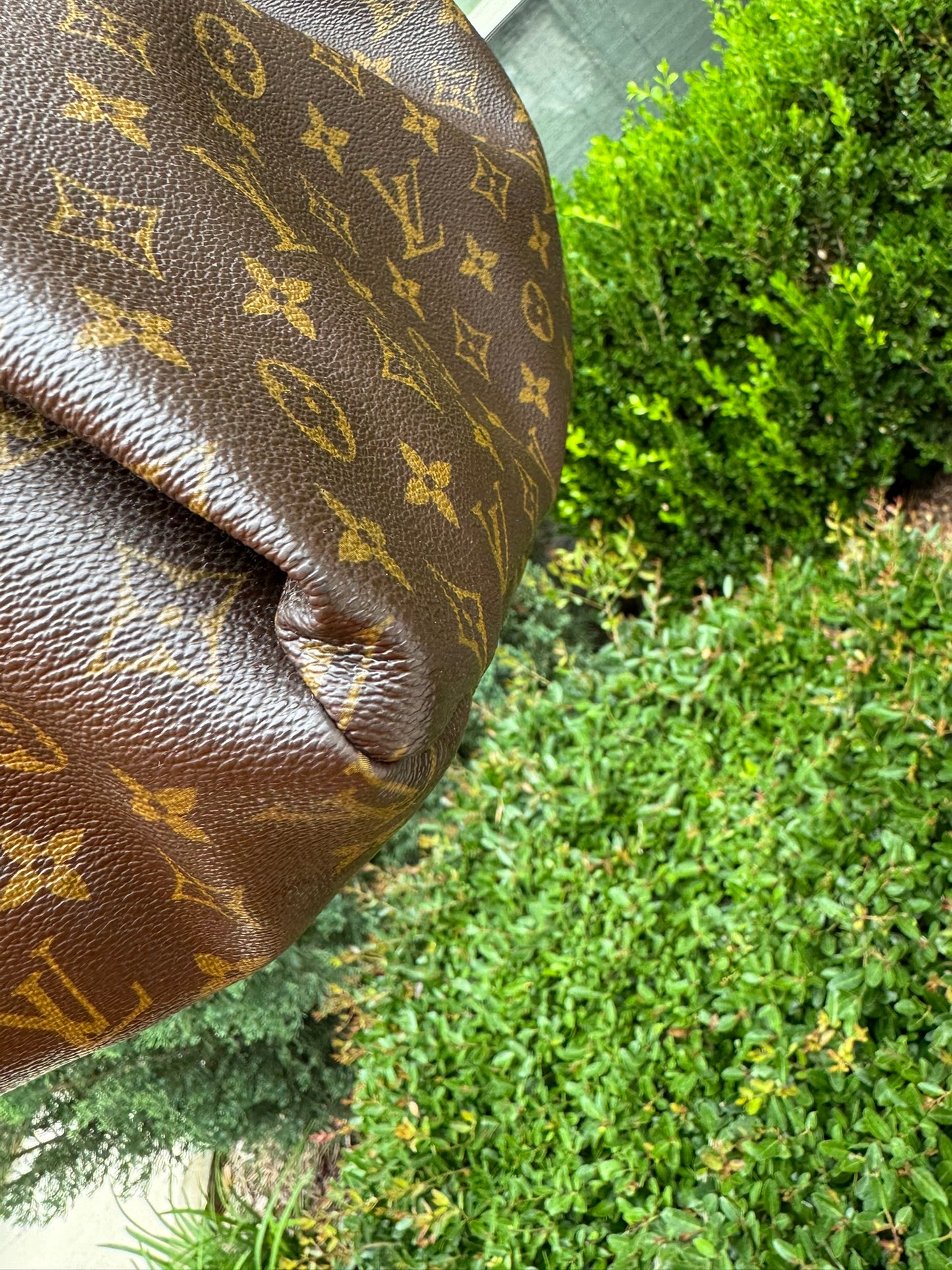 Louis Vuitton Artsy GM