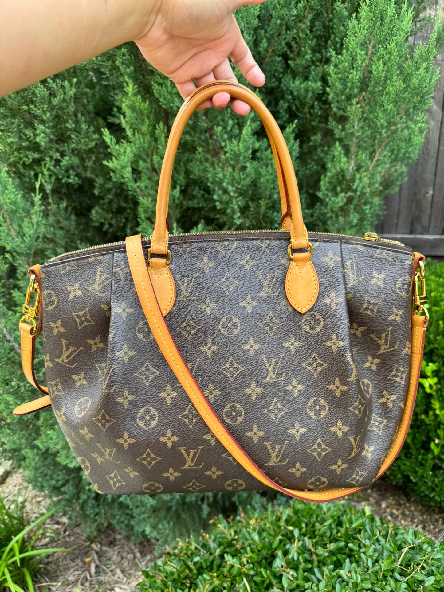 Louis Vuitton Turenne MM