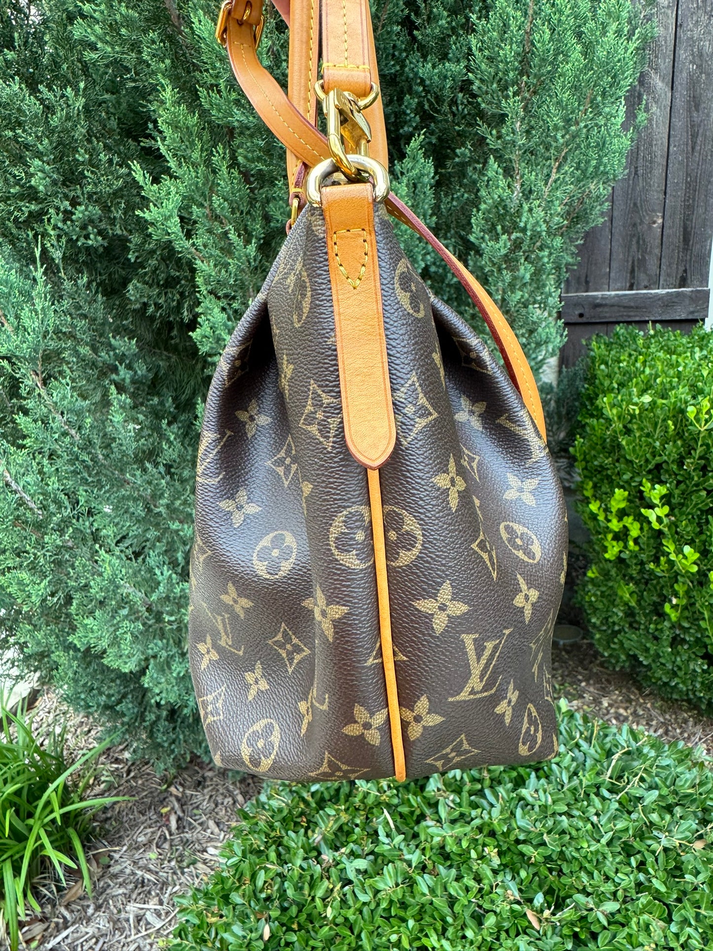 Louis Vuitton Turenne MM