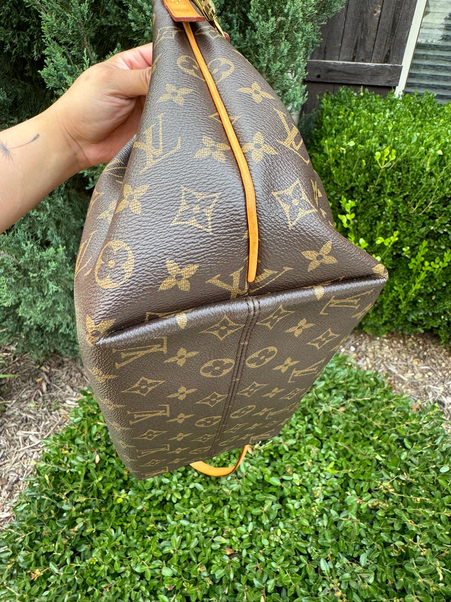 Louis Vuitton Turenne MM