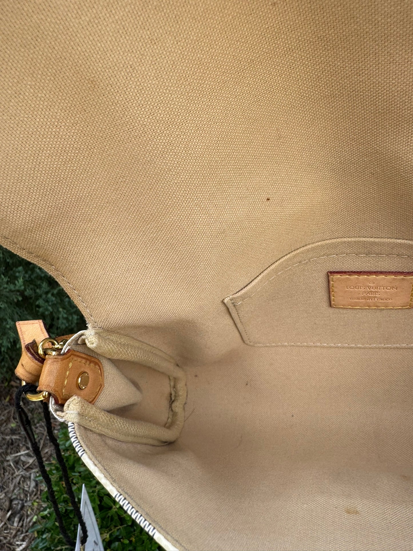 Louis Vuitton Favorite MM in Damier Azur Canvas