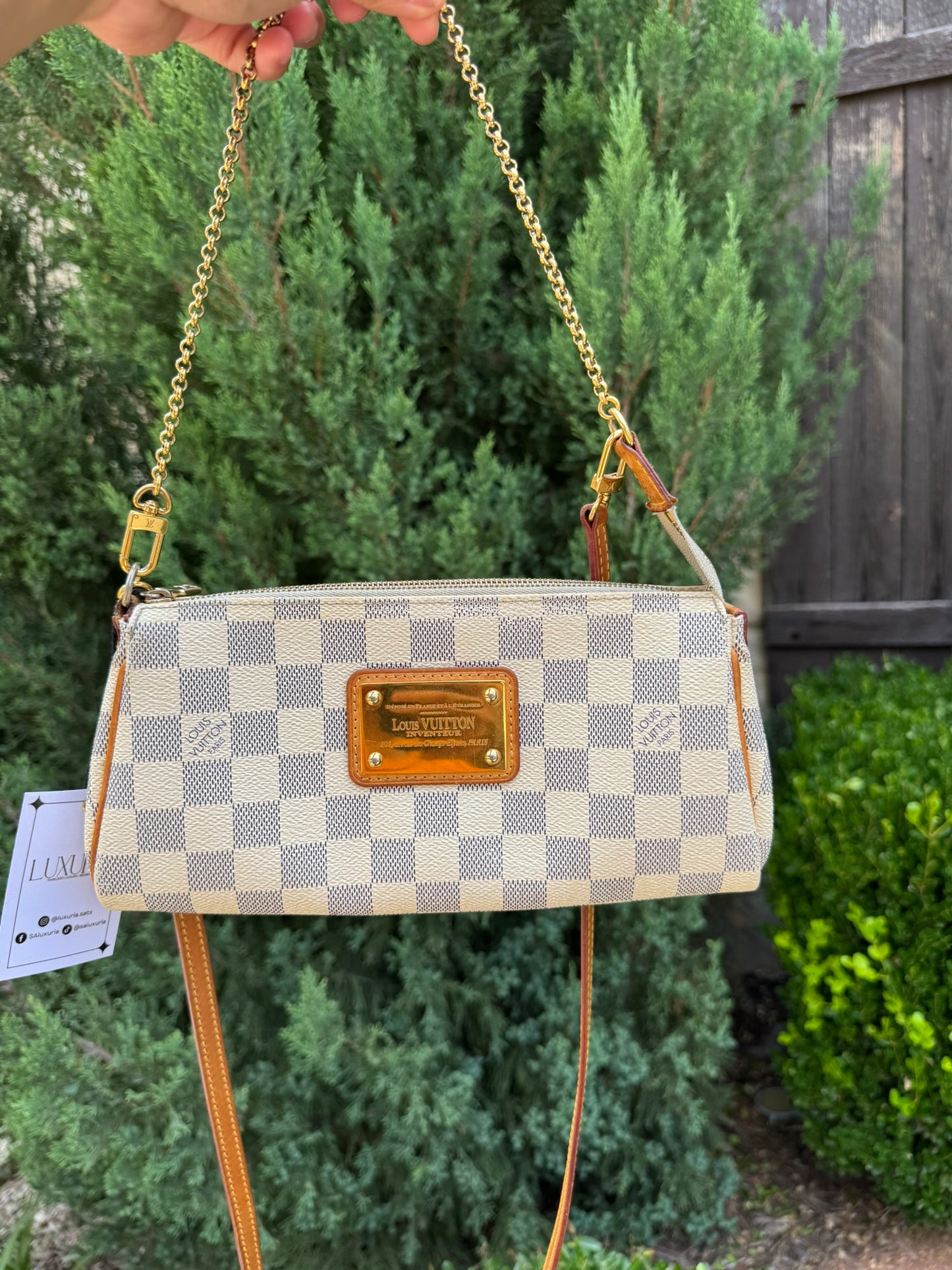 Louis Vuitton Eva Clutch in Damier Azur Canvas