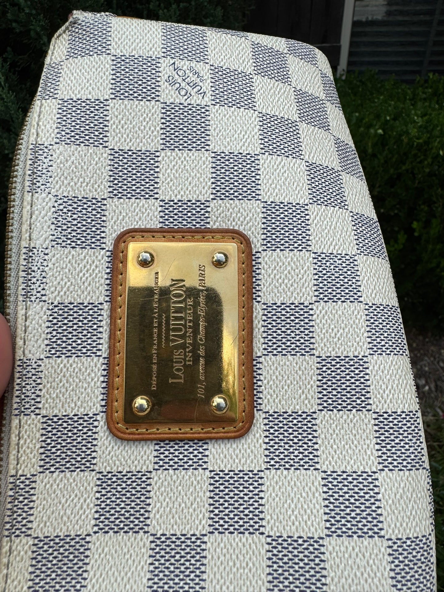 Louis Vuitton Eva Clutch in Damier Azur Canvas