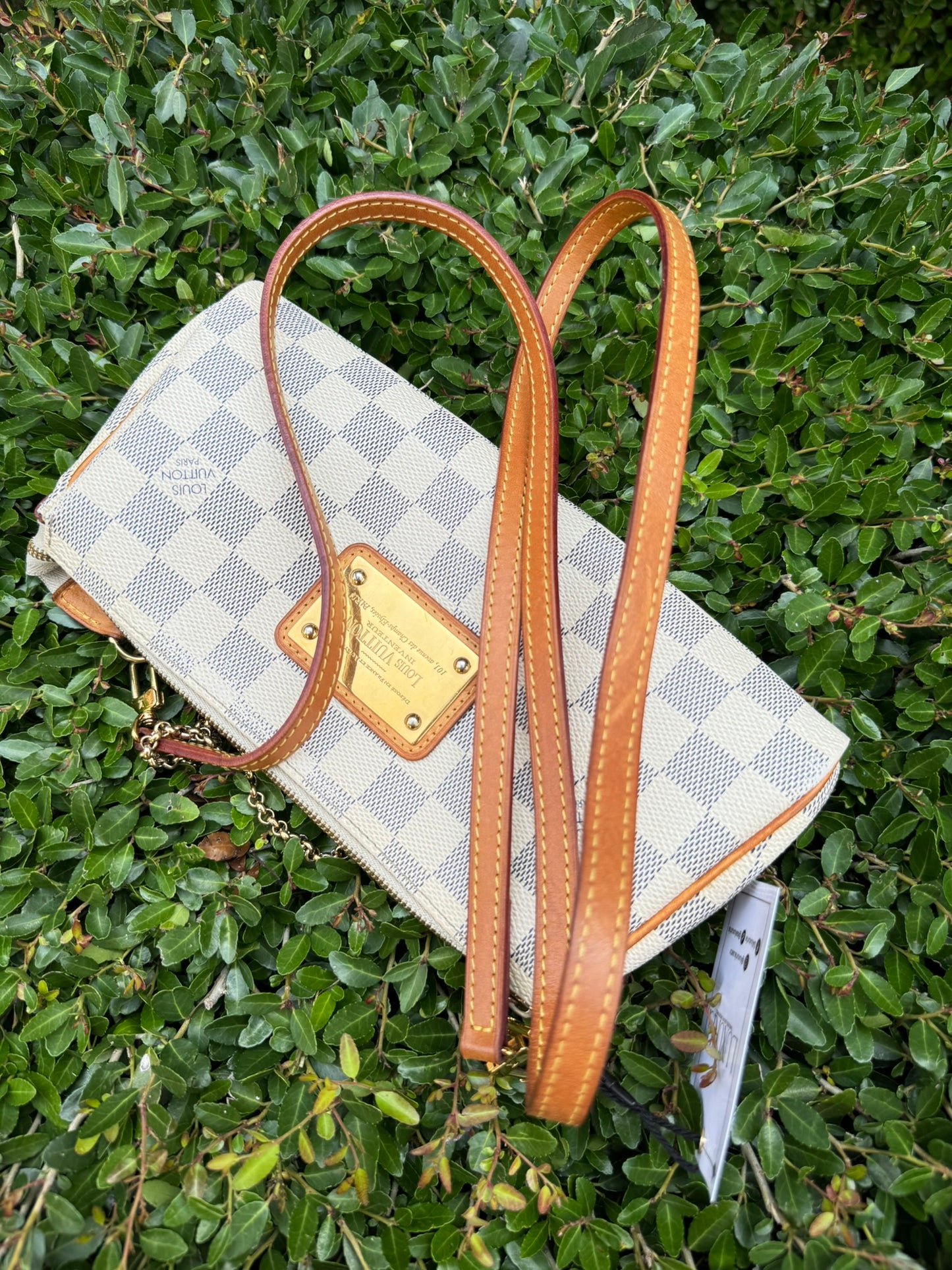 Louis Vuitton Eva Clutch in Damier Azur Canvas