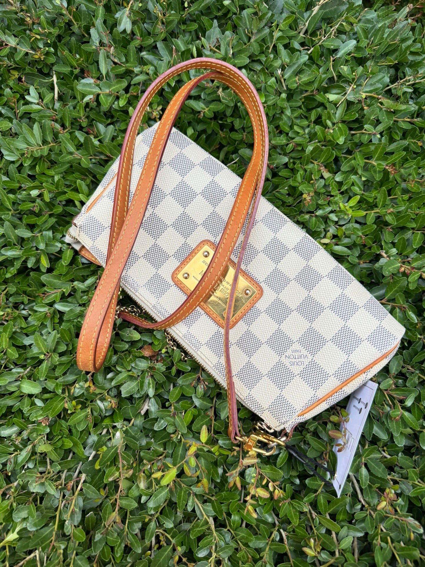 Louis Vuitton Eva Clutch in Damier Azur Canvas