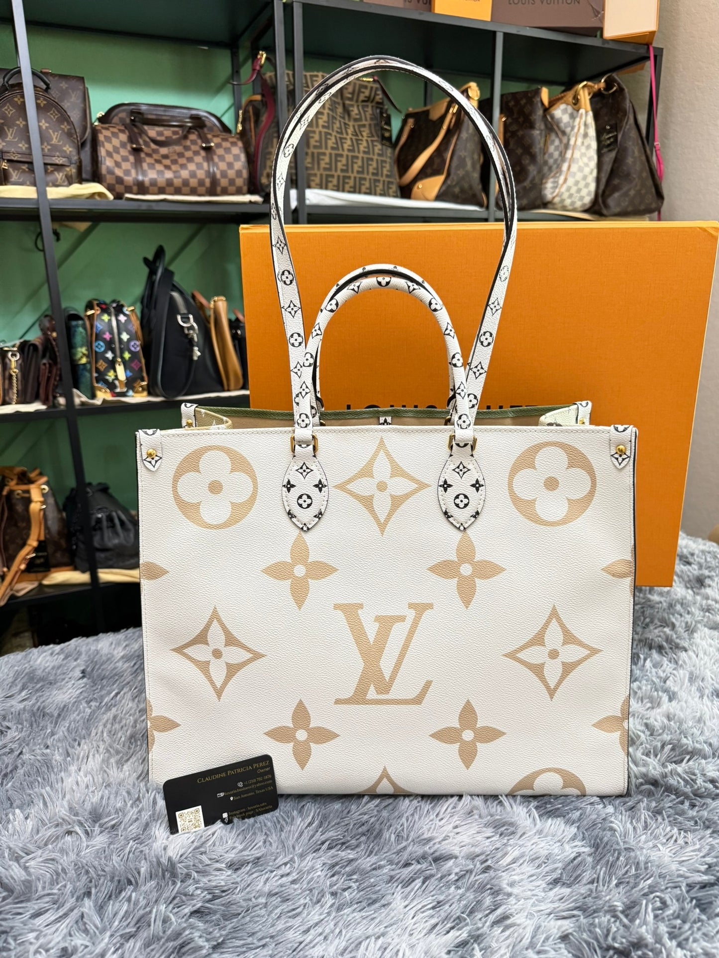 Louis Vuitton OnTheGo GM in Khaki Monogram Giant Canvas