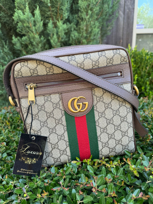 Gucci Ophidia Small Messenger Bag in GG Supreme Canvas