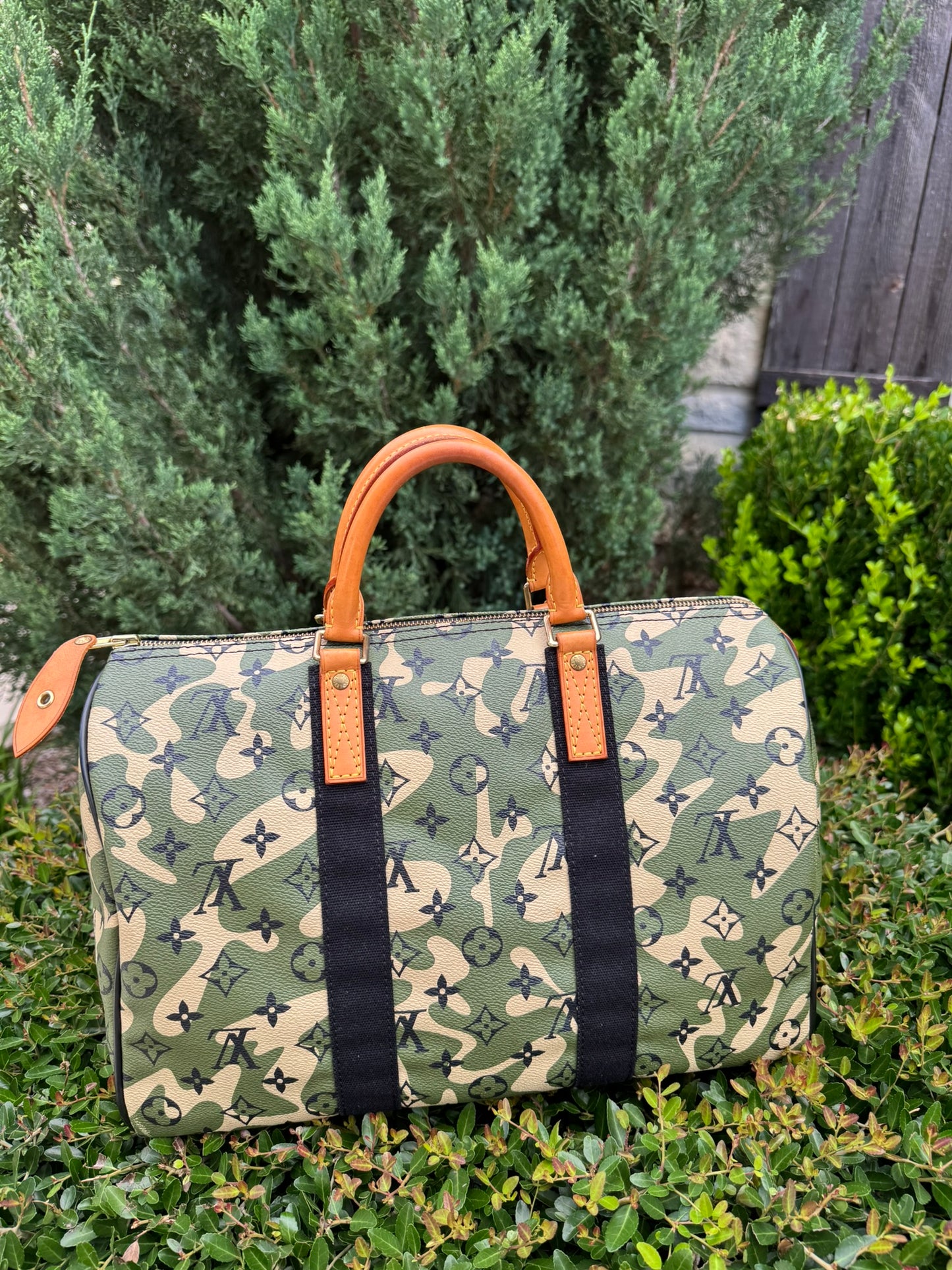 Louis Vuitton Speedy 35 in Monogramouflage Limited Edition