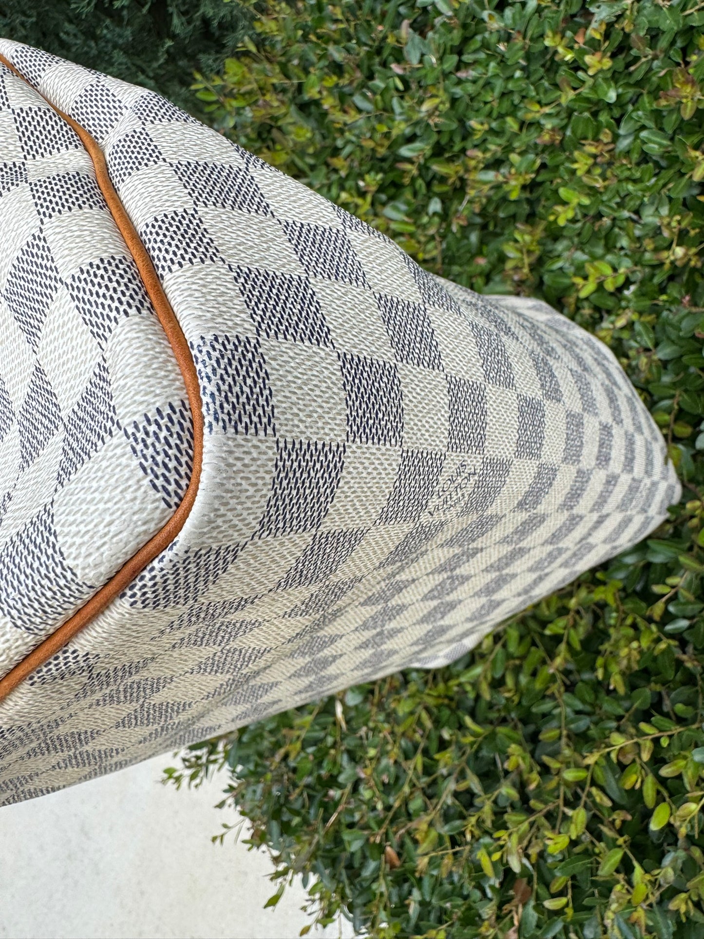 Louis Vuitton Speedy 30 in Damier Azur Canvas