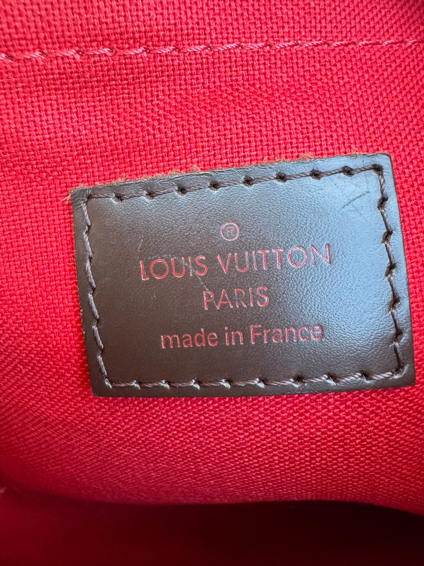 Louis Vuitton Thames PM in Damier Ebene Canvas