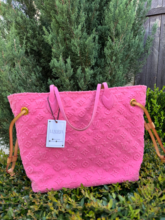 Louis Vuitton Neverfull MM in Pink Monogram Stone Washed Denim