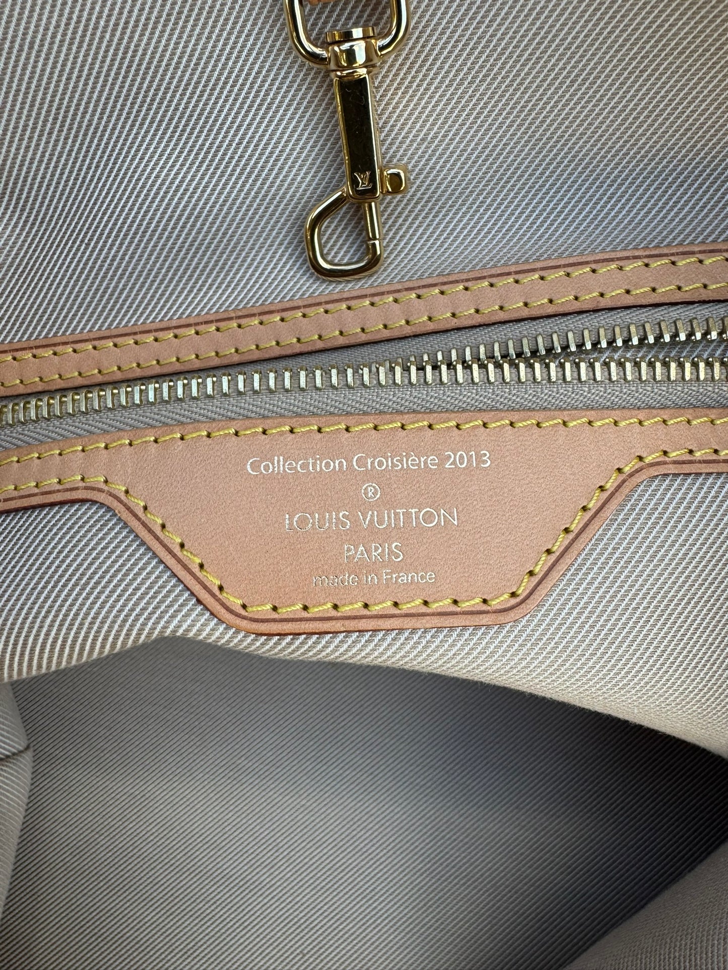 Louis Vuitton Neverfull MM in Pink Monogram Stone Washed Denim