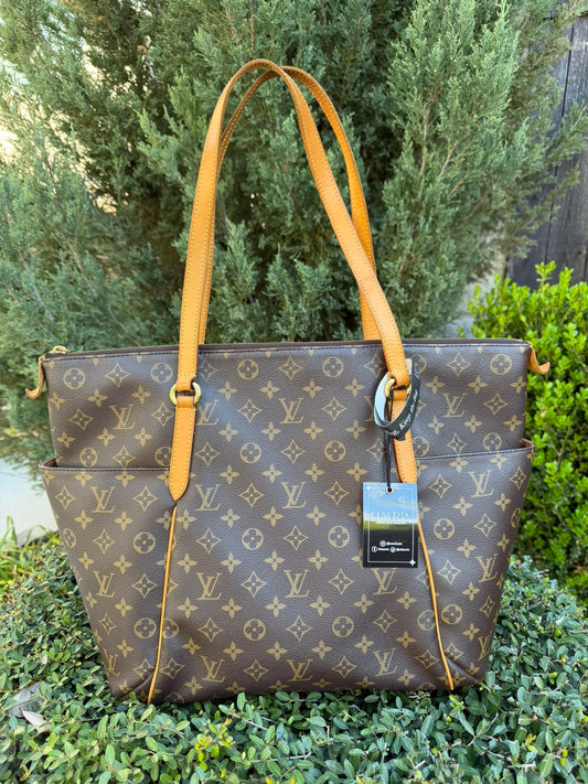 Louis Vuitton Totally GM in Monogram Canvas