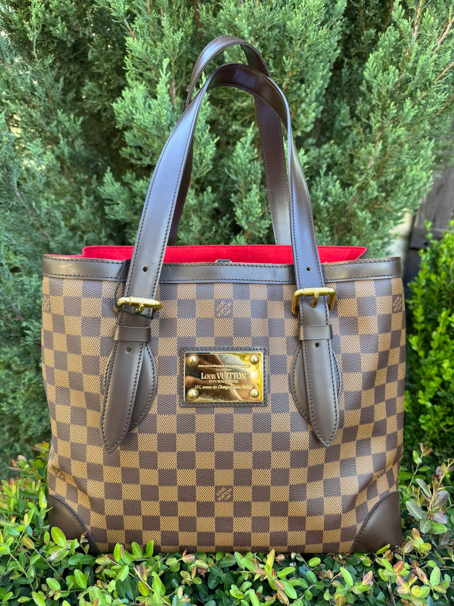 Louis Vuitton Hampstead MM in Damier Ebene Canvas