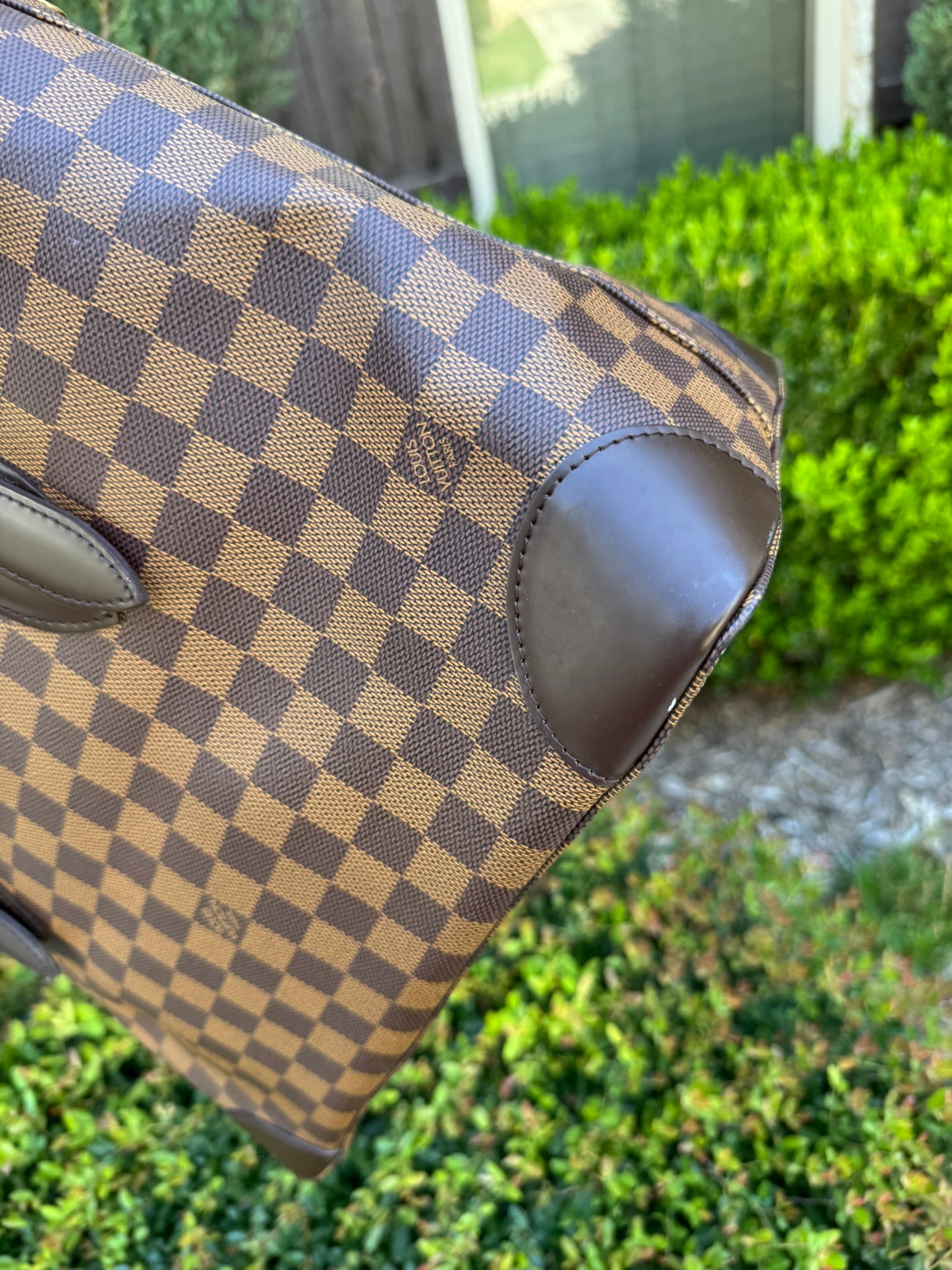 Louis Vuitton Hampstead MM in Damier Ebene Canvas
