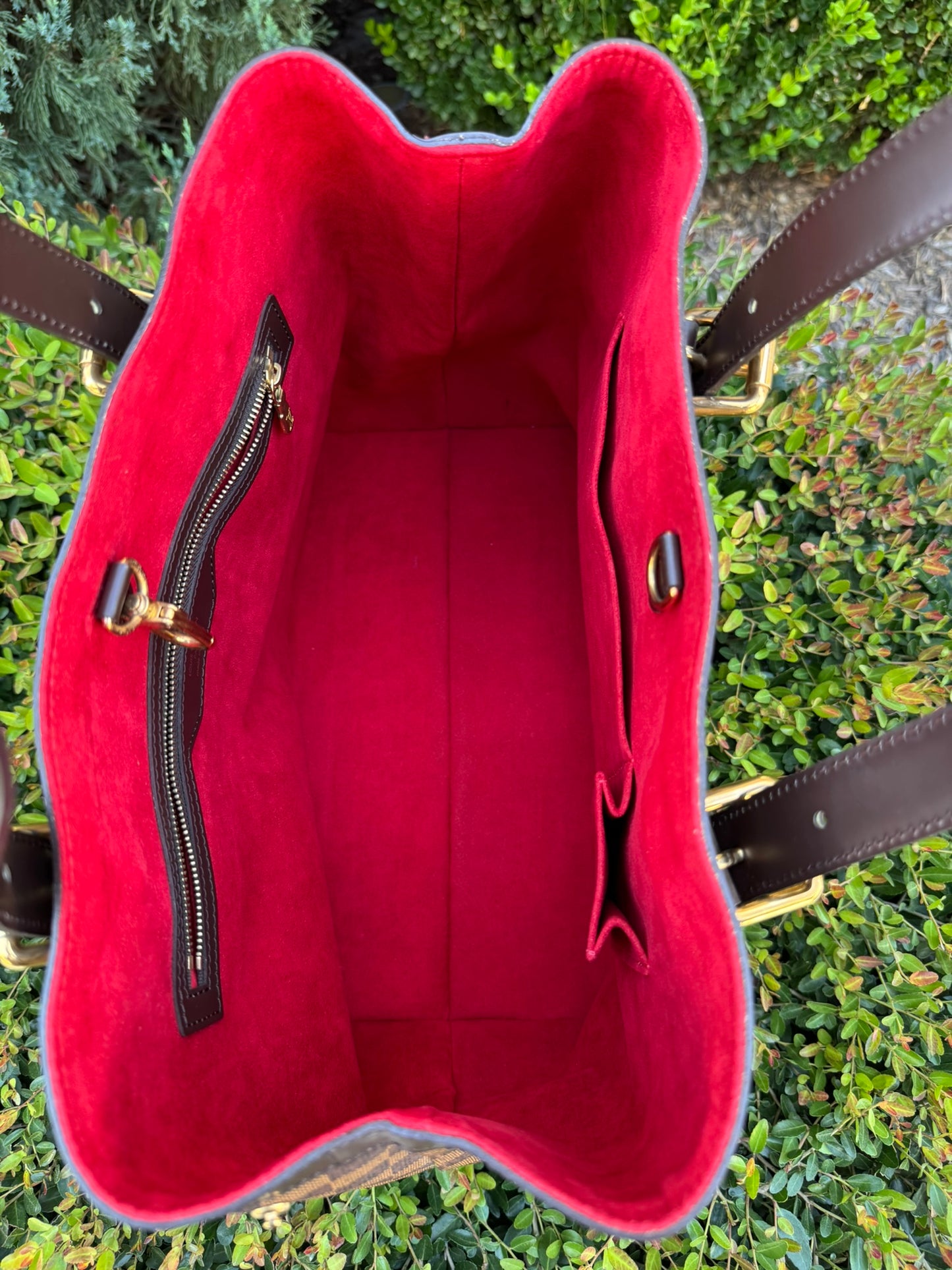 Louis Vuitton Hampstead MM in Damier Ebene Canvas