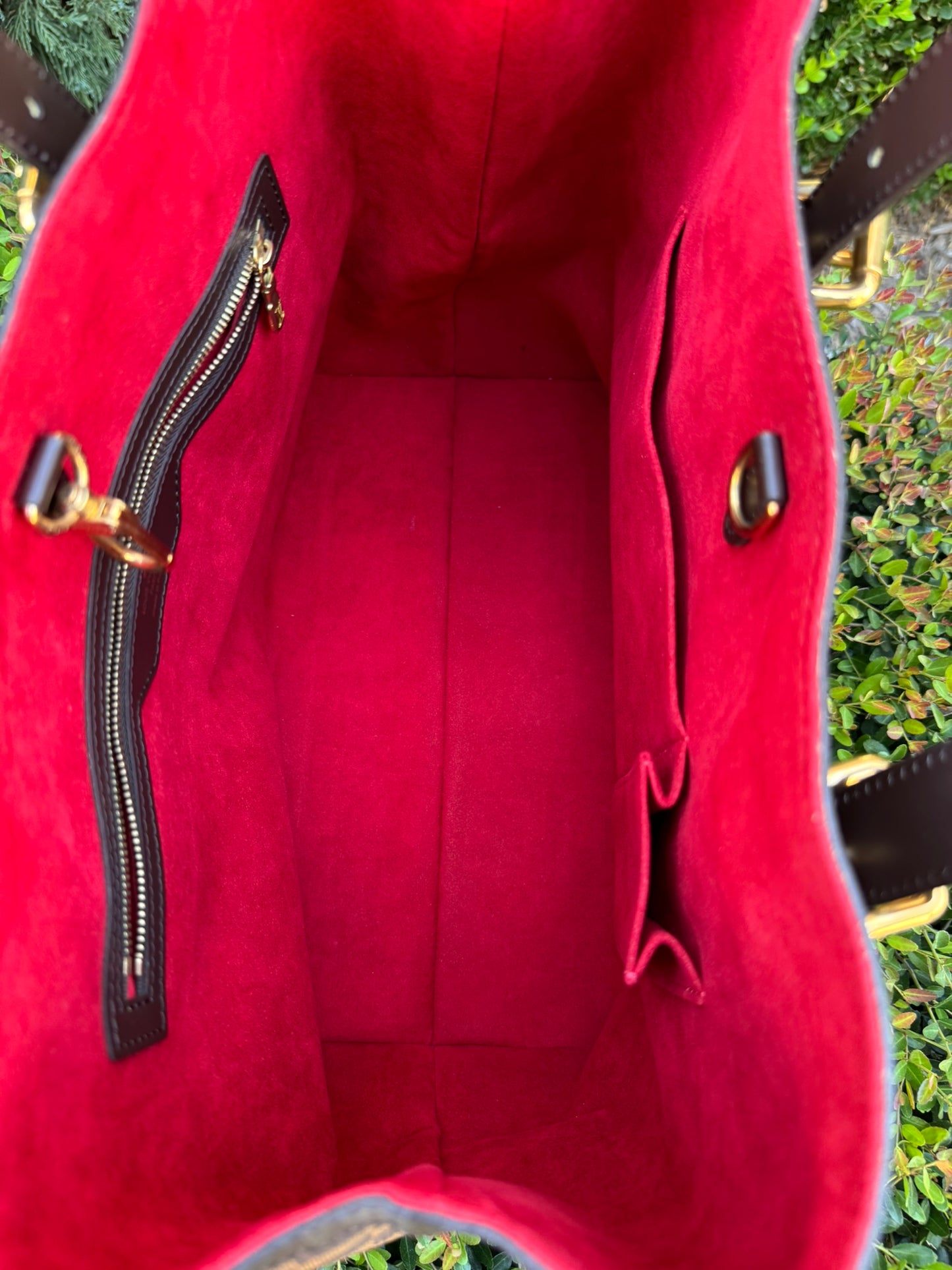 Louis Vuitton Hampstead MM in Damier Ebene Canvas