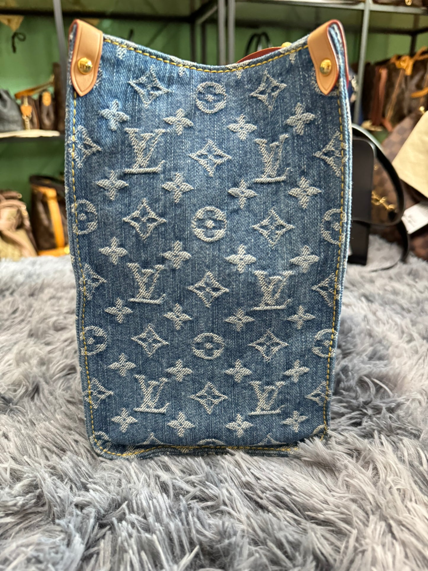 Louis Vuitton OnTheGo MM in Blue Denim Jacquard Monogram