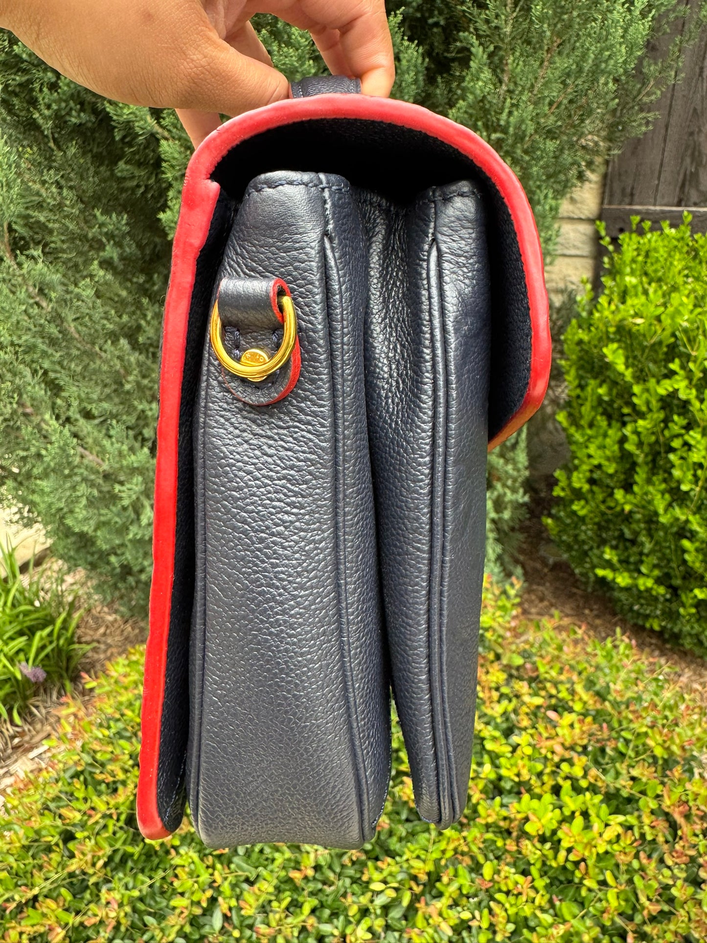 Louis Vuitton Pochette Métis in Marine Rouge Empreinte Leather