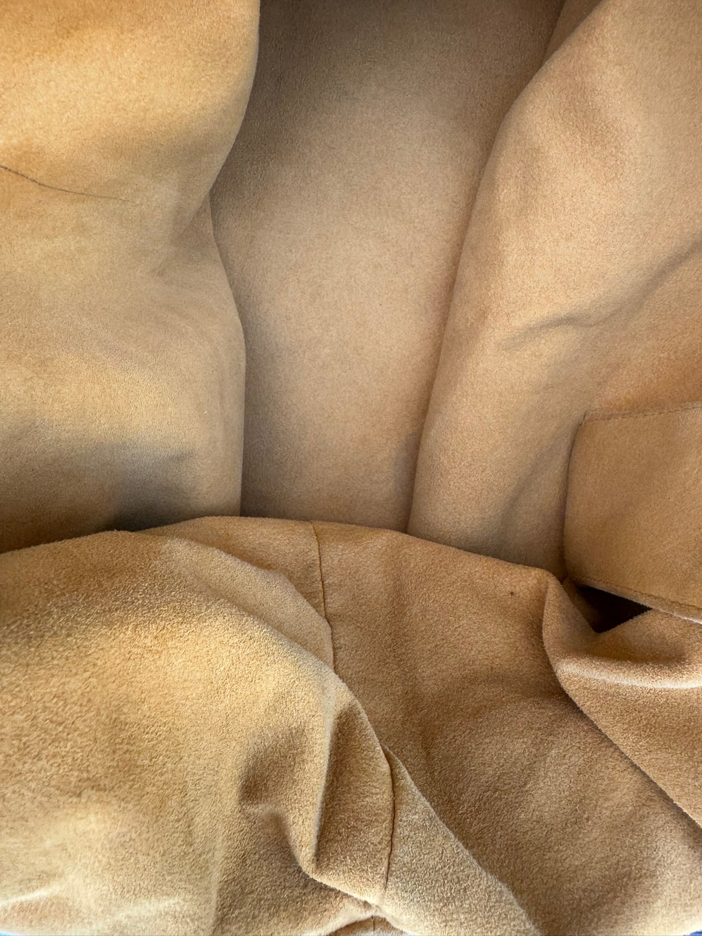 Louis Vuitton Mahina XL