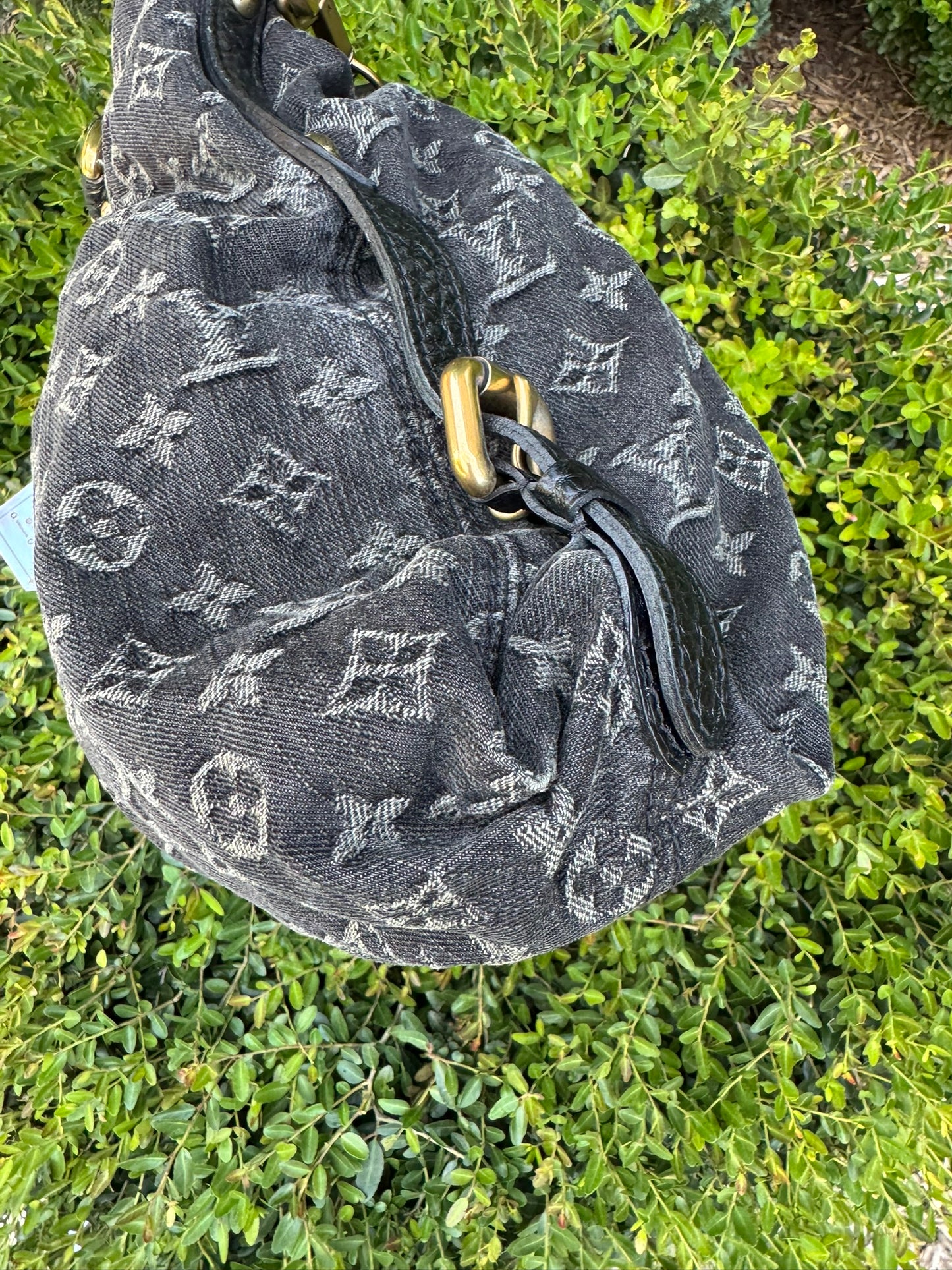 Louis Vuitton Cabby MM