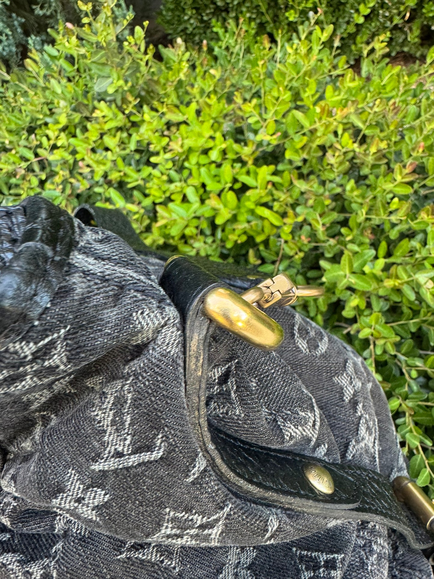 Louis Vuitton Cabby MM