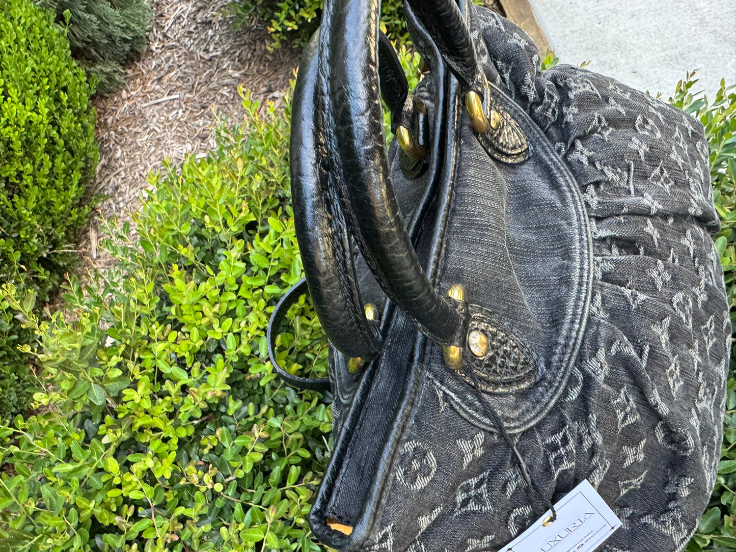 Louis Vuitton Cabby MM