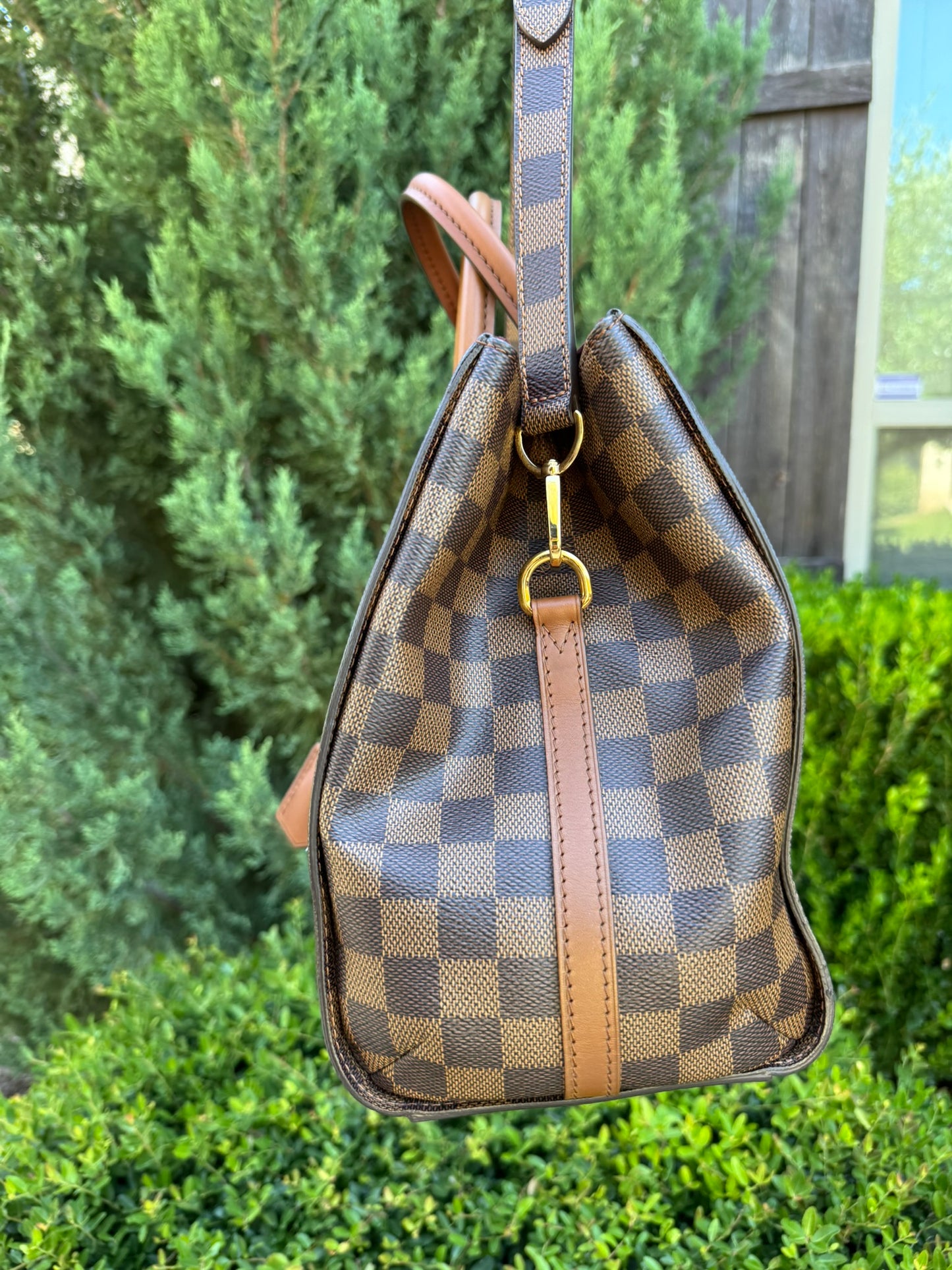 Louis Vuitton Greenwich