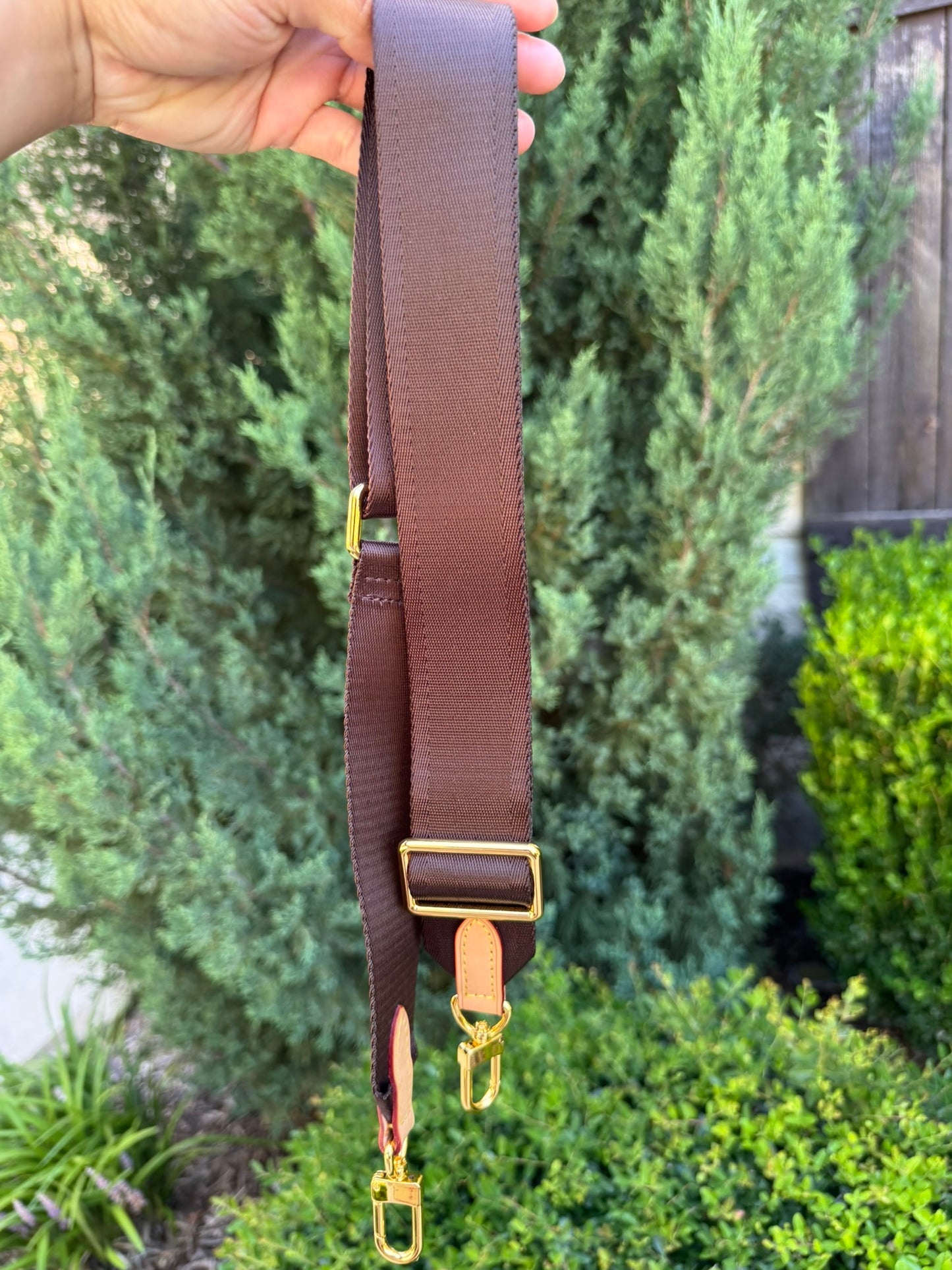 Louis Vuitton Menilmontant MM