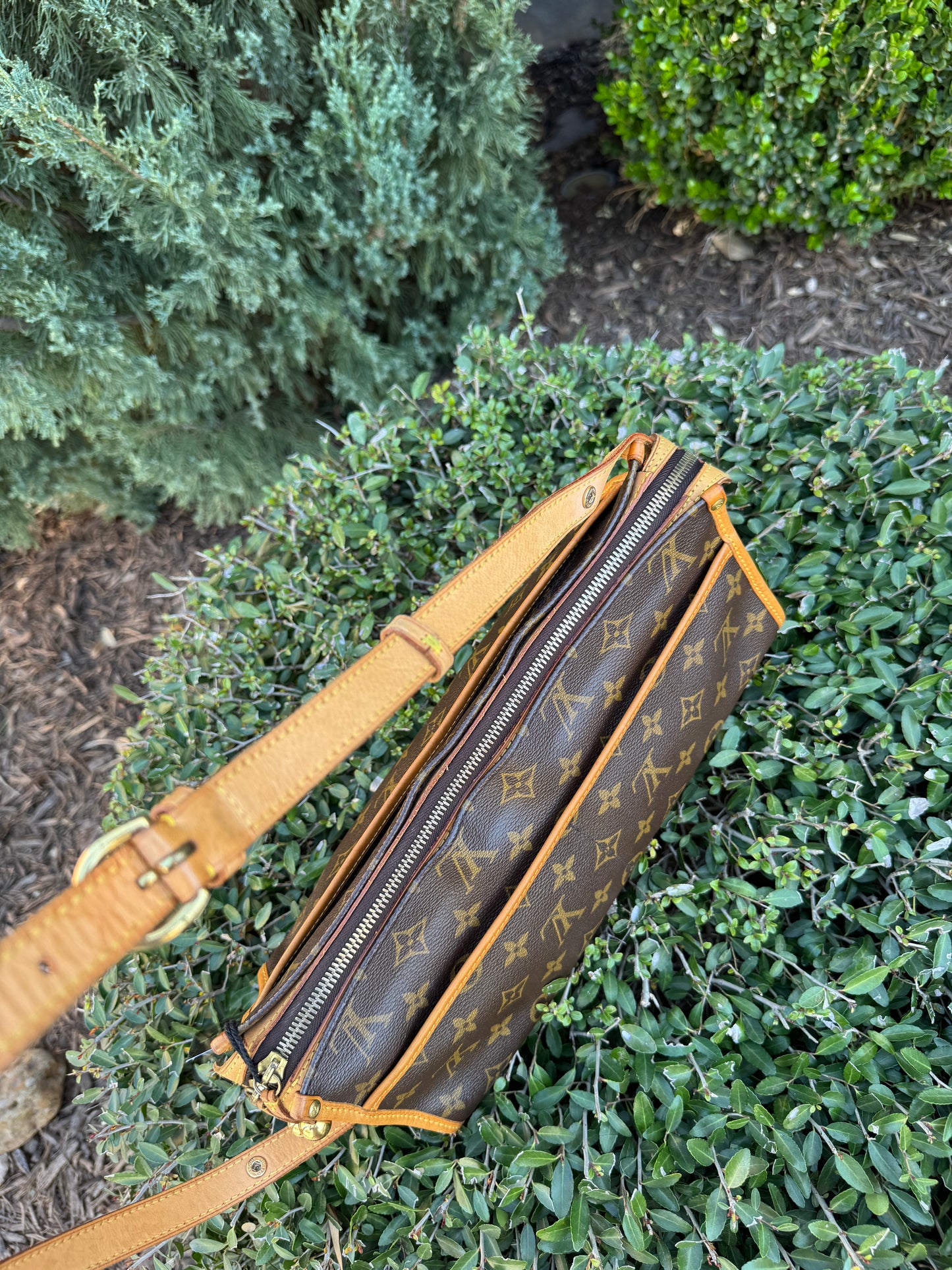 Louis Vuitton Popincourt Crossbody