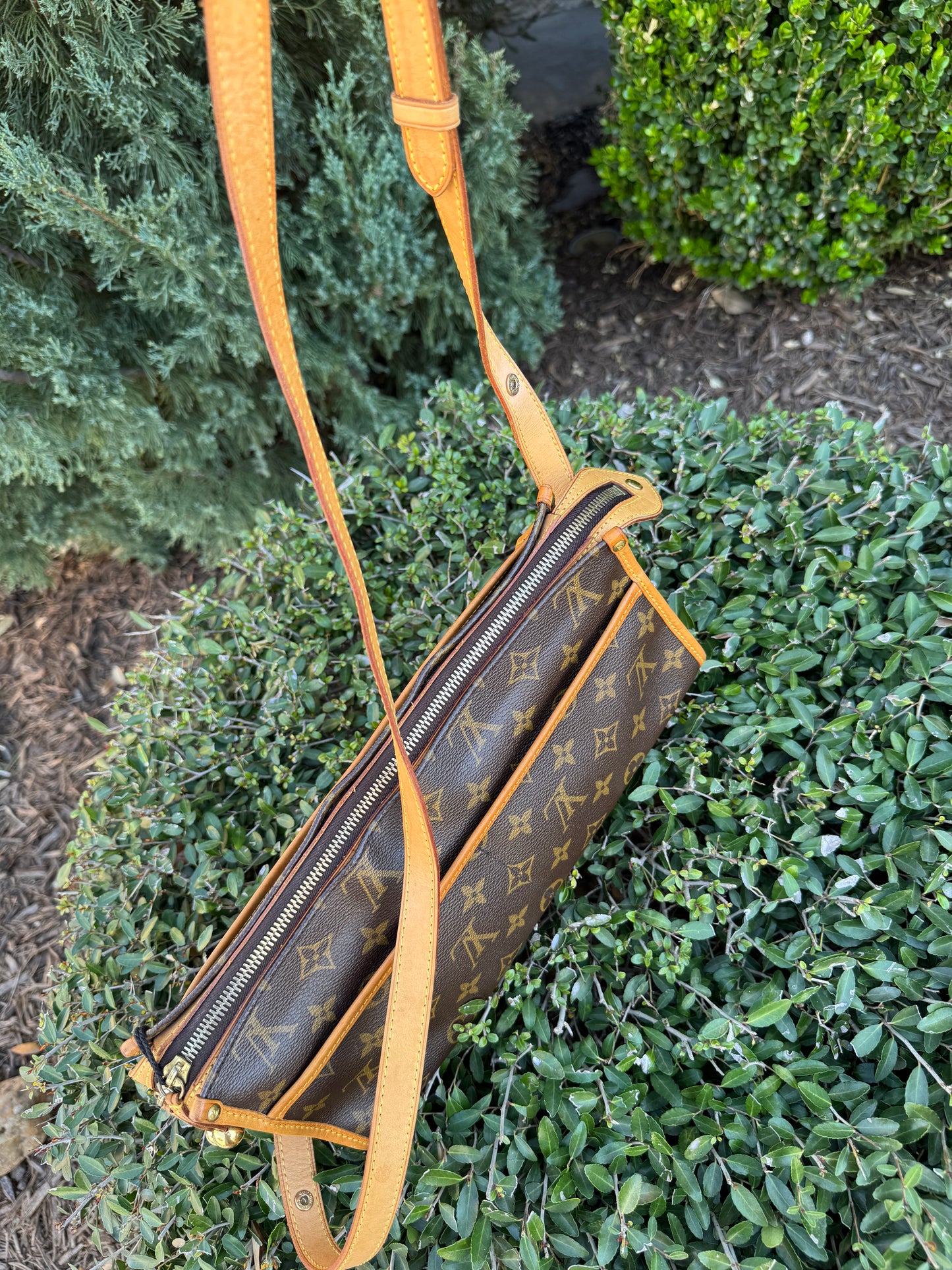Louis Vuitton Popincourt Crossbody