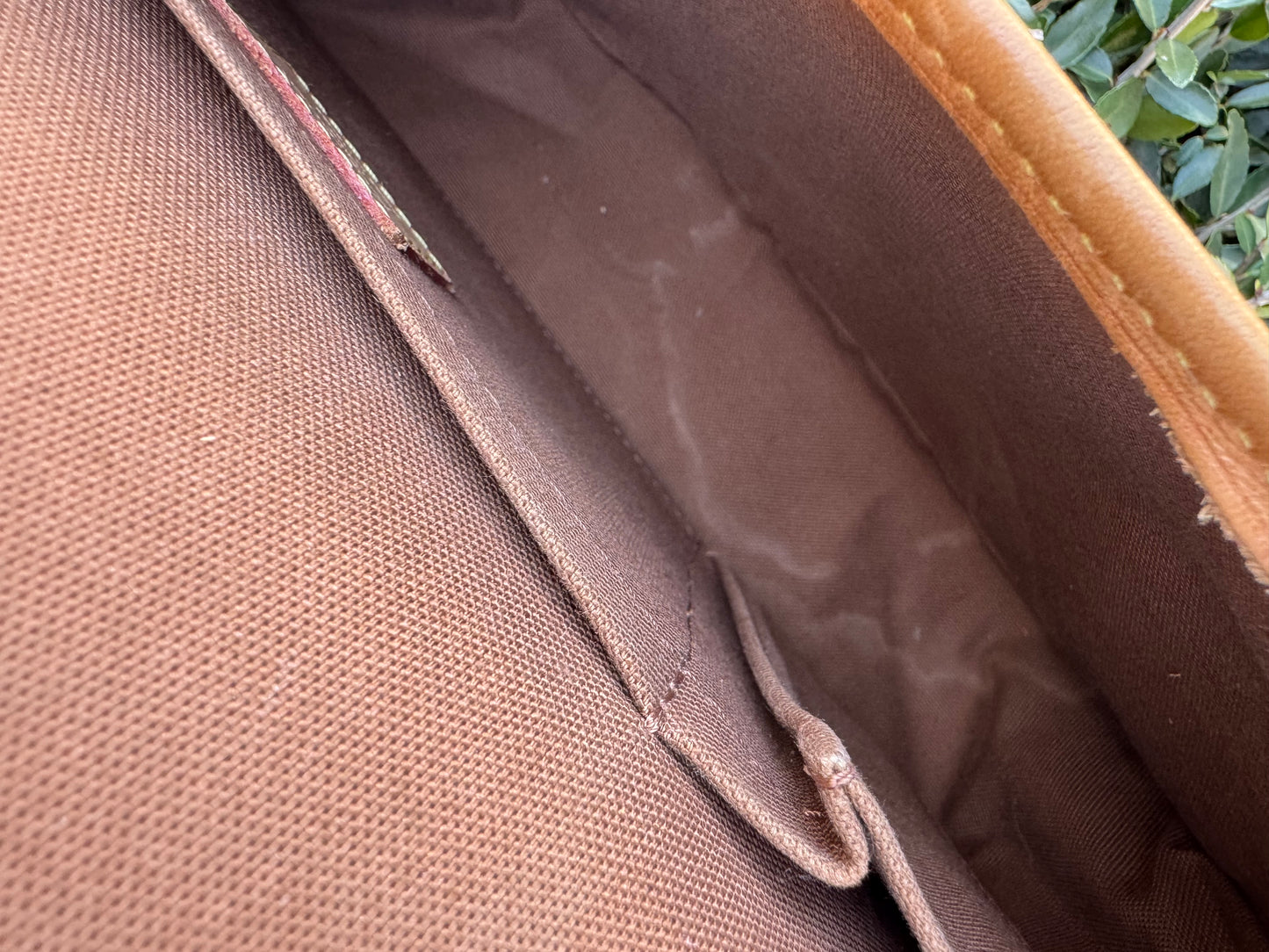 Louis Vuitton Sologne