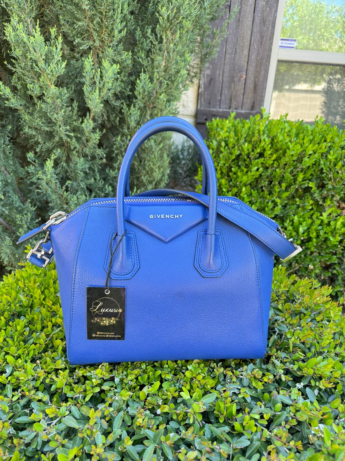 Givenchy Antigona in Blue Leather