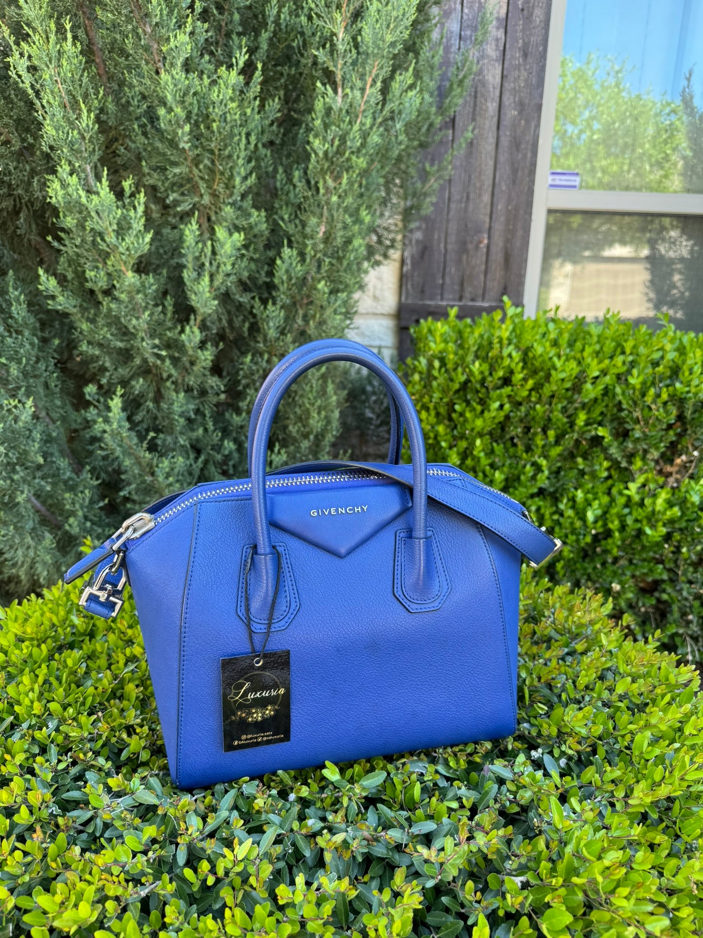 Givenchy Antigona in Blue Leather