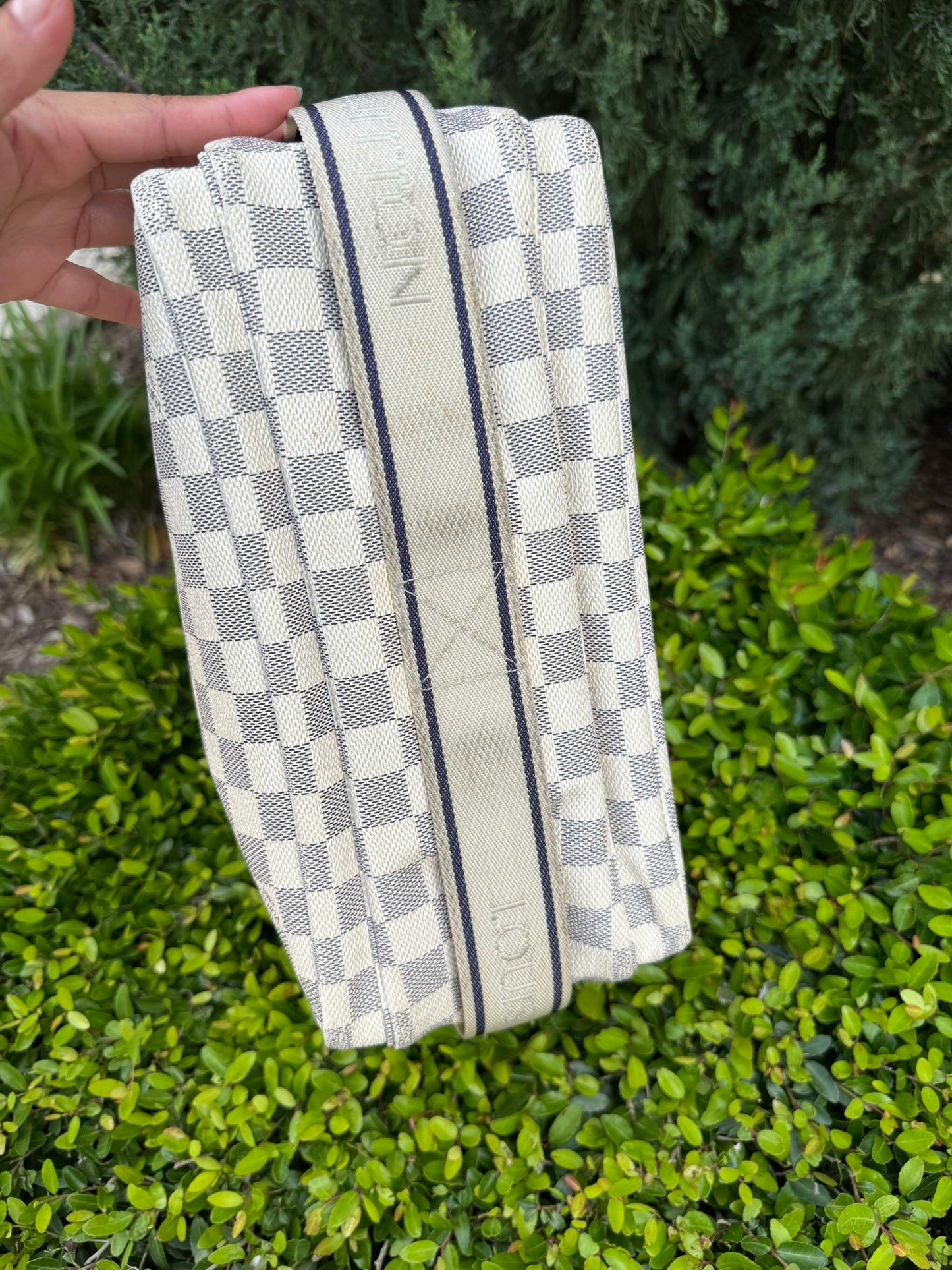 Louis Vuitton Naviglio in Damier Azur Canvas