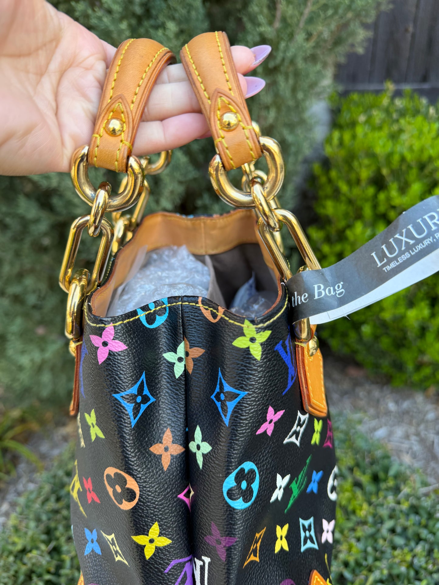Louis Vuitton Audra in Noir