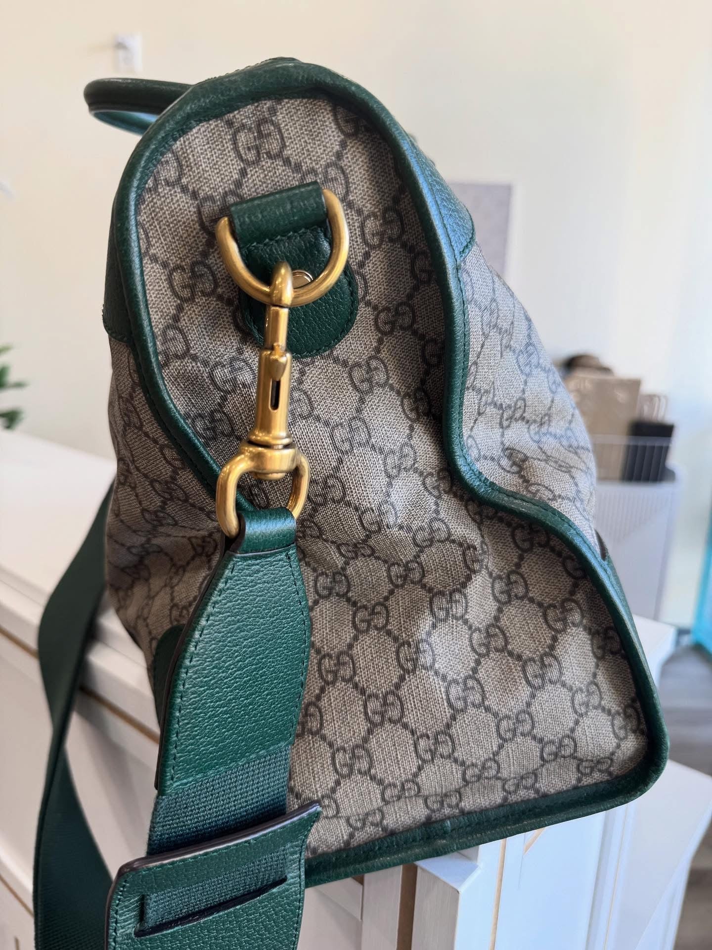 Gucci Neo Green Skull Duffle Bag