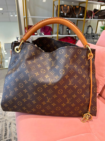 Louis Vuitton Artsy MM – Monogram Canvas